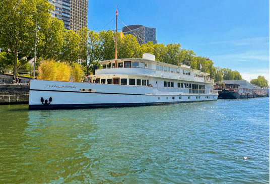 Dix vins en Seine, le 14 novembre 2026 au restaurant Au Quai Liberté, à bord du bateau Thalassa à Paris